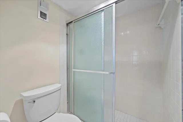 Singer Island Unit 706 photo 23