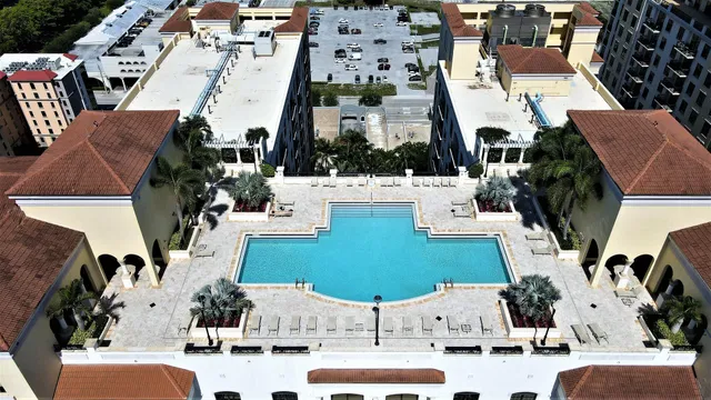 One City Plaza Unit 419 photo 19