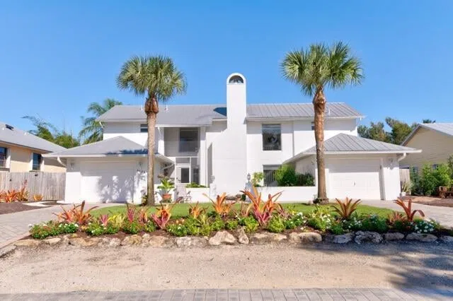 Rocky Point Residence photo 2