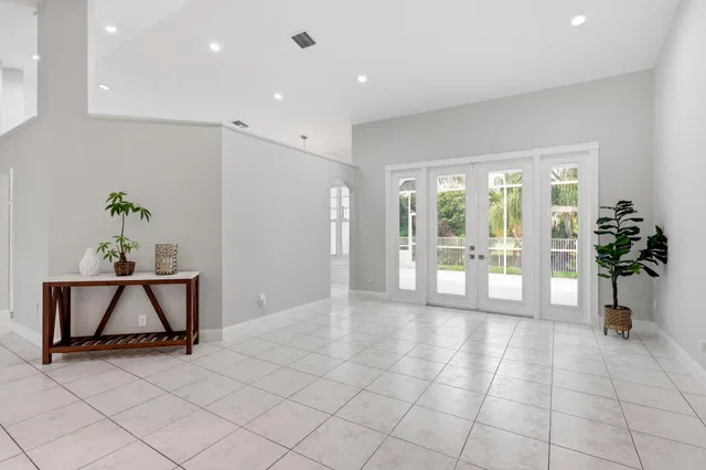 Residence photo 6