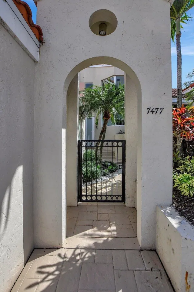 Boca Grove Residence photo 3