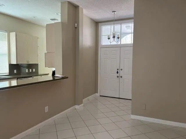 Residence photo 10
