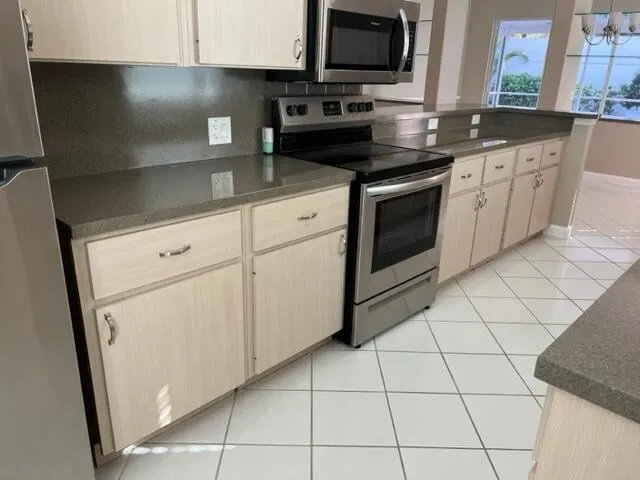 Residence photo 25