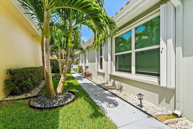 Residence photo 38