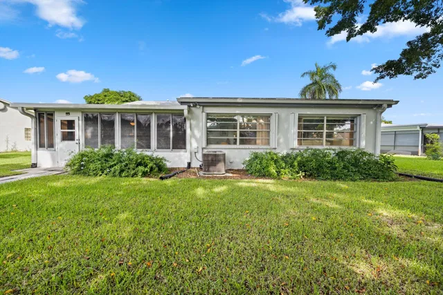 Residence photo 20