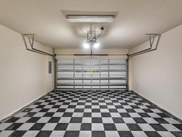 Residence photo 29
