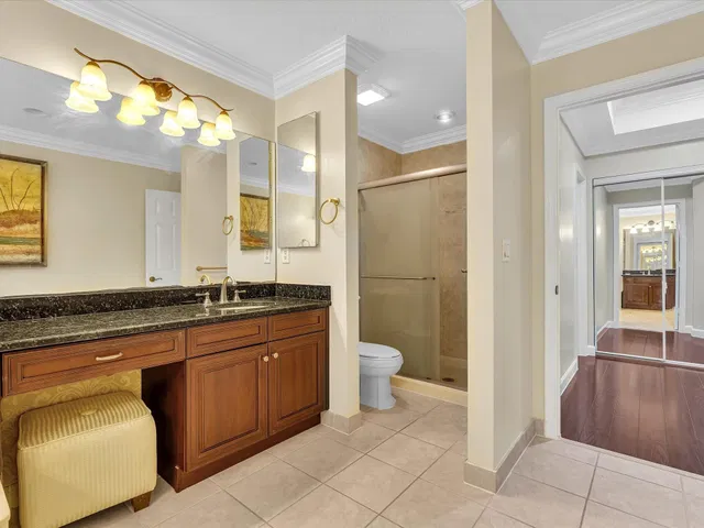 Residence photo 35