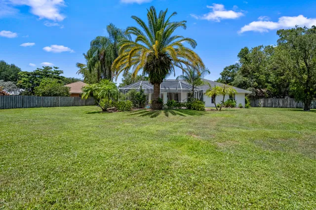 Residence photo 18