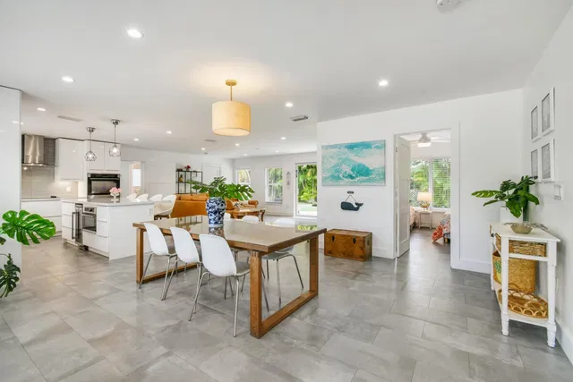 Palm Beach Shores Residence photo 5