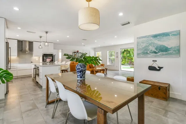 Palm Beach Shores Residence photo 19
