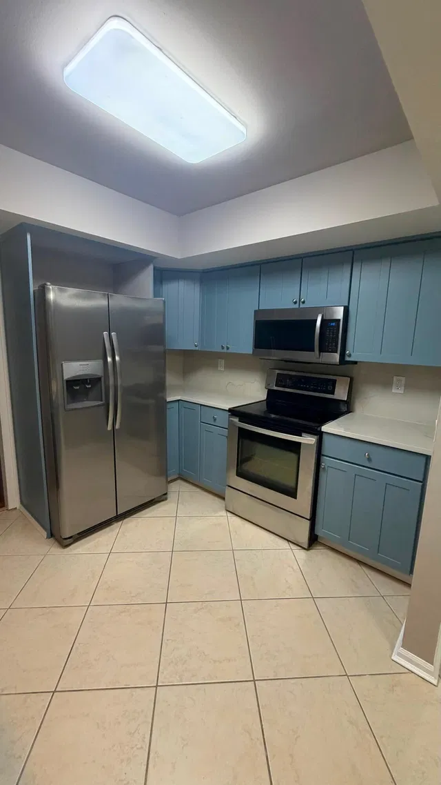  Residence photo 6