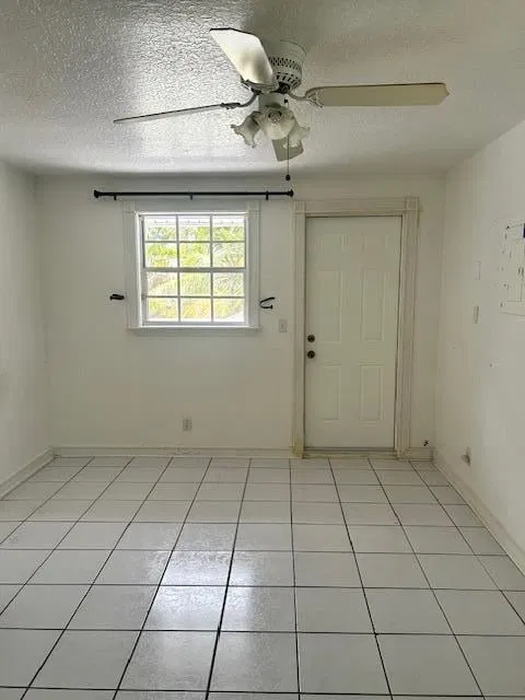 Grandview Heights Unit 3 photo 3