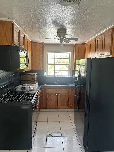 Grandview Heights Unit 3 photo 4