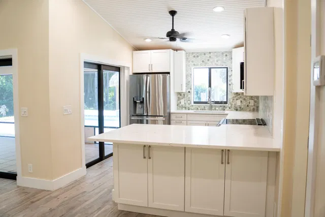  Residence photo 11