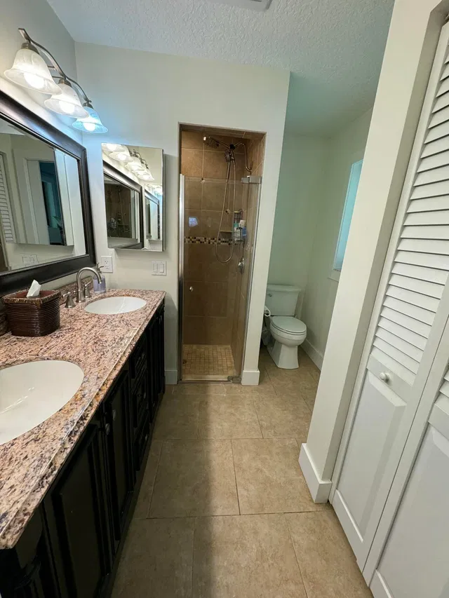  Residence photo 30