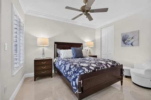 Residence photo 21
