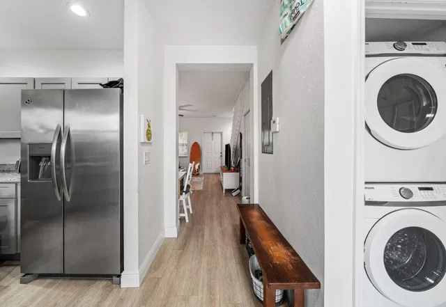 Residence photo 6