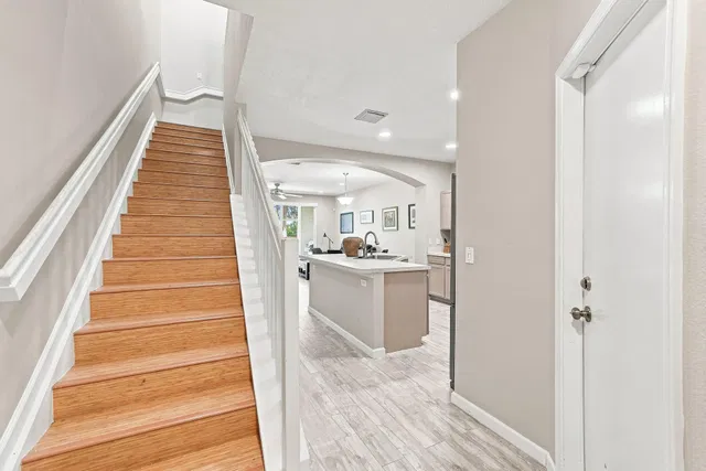 Residence photo 19