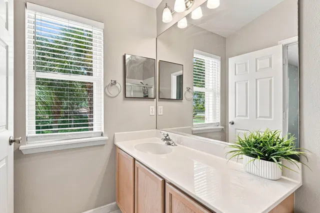 Residence photo 25
