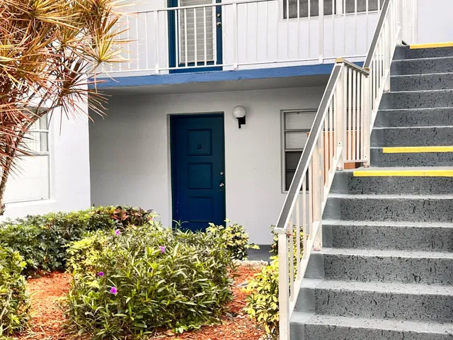 Residence photo 19