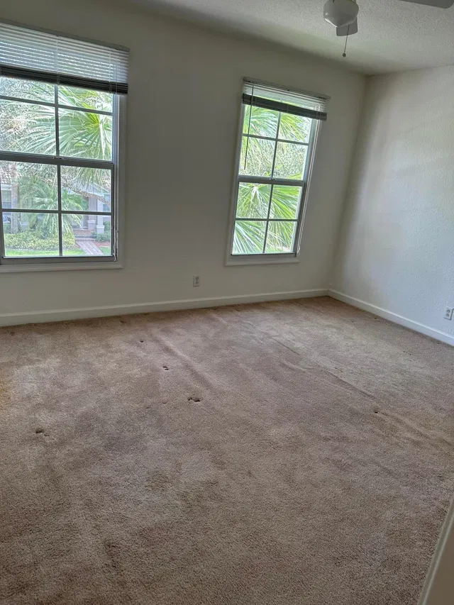 Residence photo 15