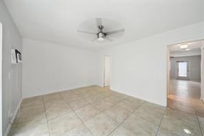 Unit 114 photo 3