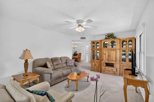 Unit 205 photo 9