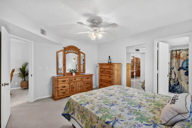 Unit 205 photo 14