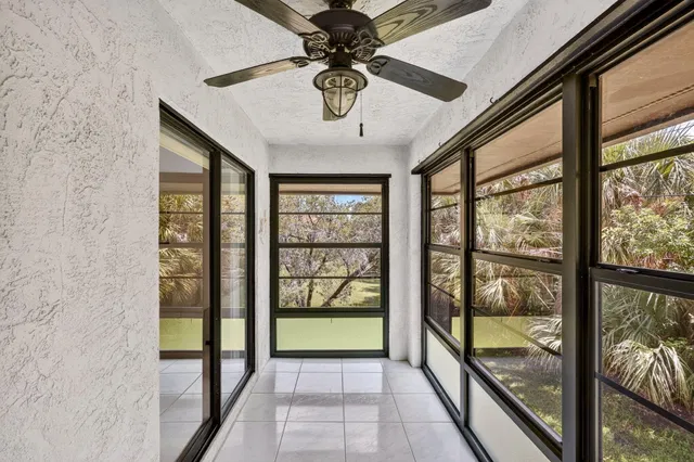 Unit 205 photo 21