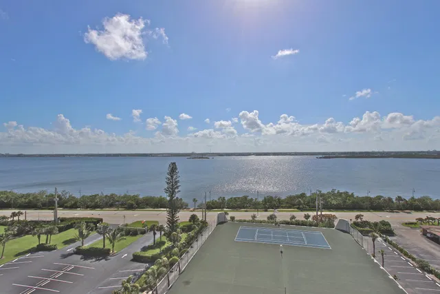 Harbour Point Singer Island Unit 1006 photo 13