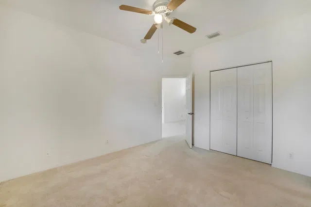 Residence photo 19