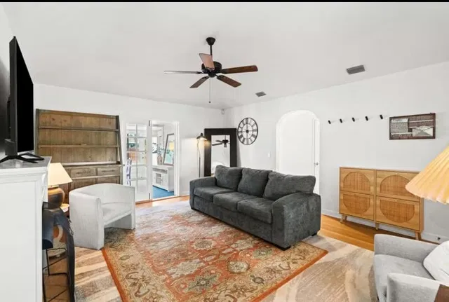 Old Northwood Residence photo 4