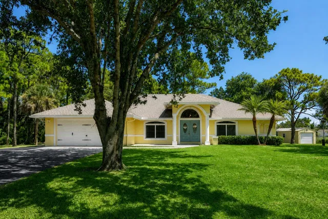 Residence photo 62
