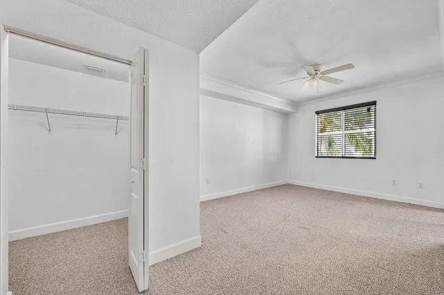 Renaissance Commons I Unit 2421 photo 15
