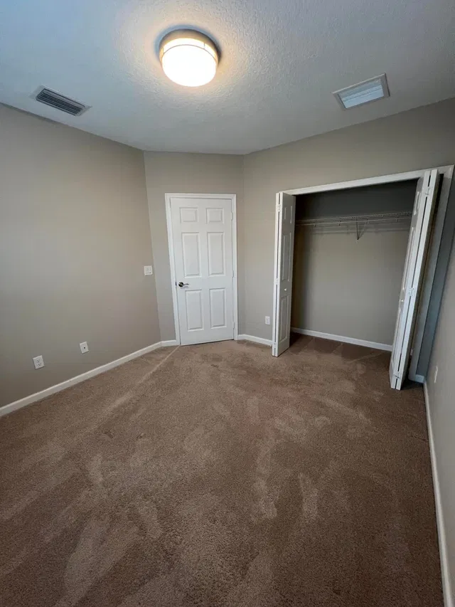 Unit 14404 photo 12