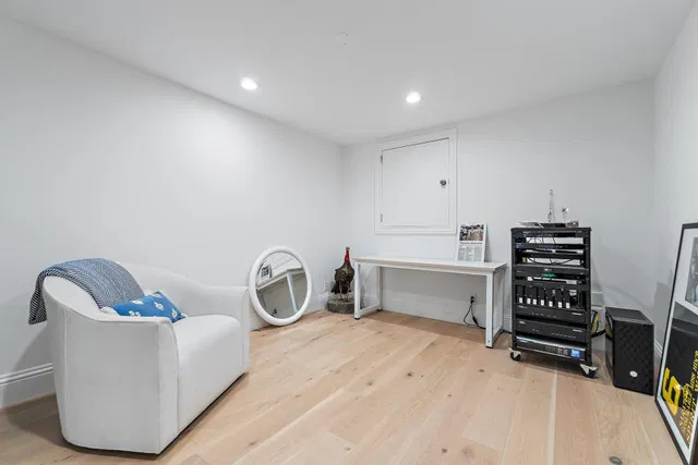 Residence photo 24