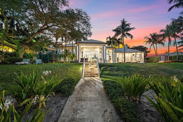 Residence photo 34