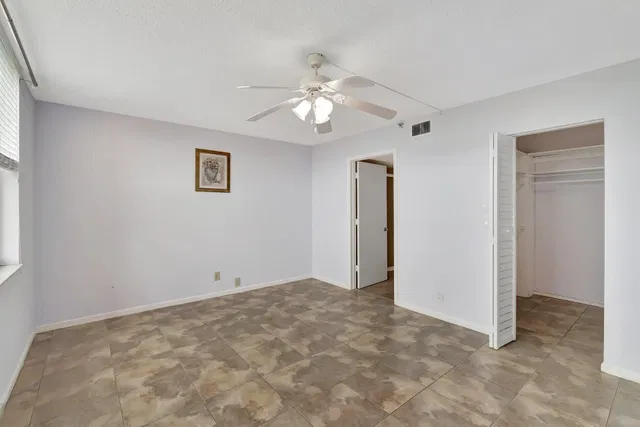 Unit 502 photo 19