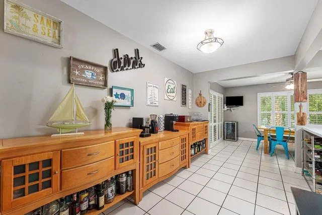 Residence photo 5
