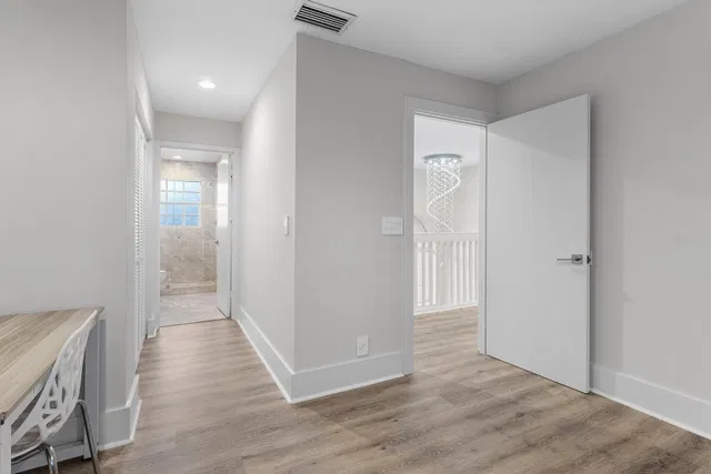 Residence photo 38