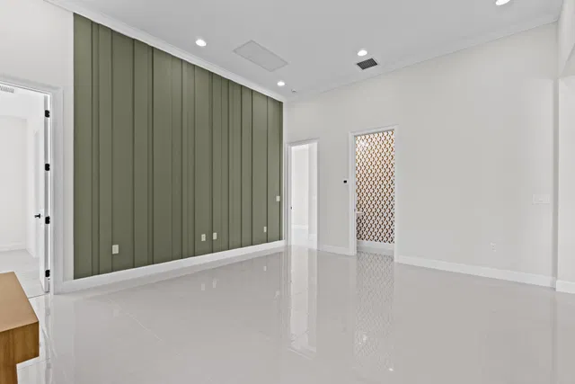 Residence photo 29