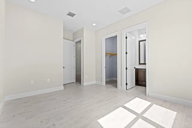 Residence photo 43