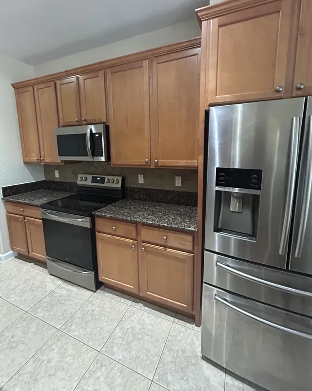  Residence photo 8