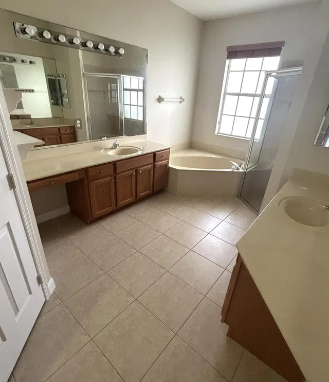  Residence photo 19