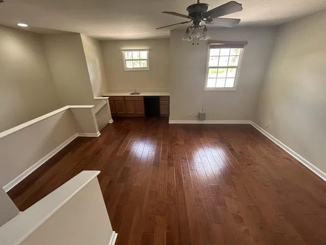  Residence photo 25