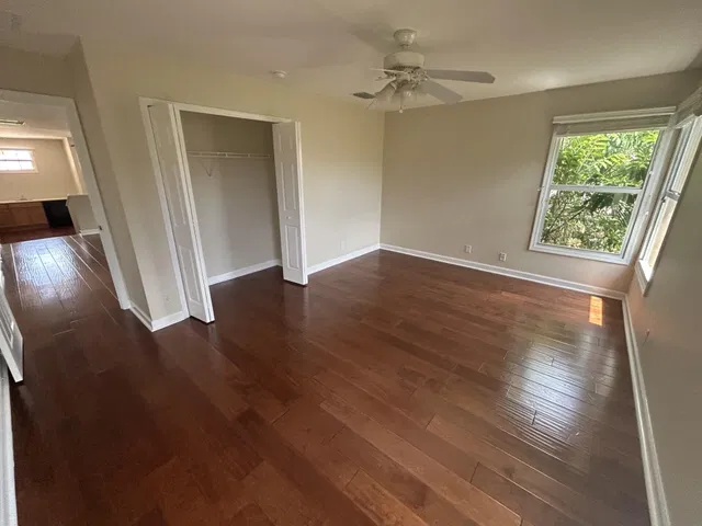  Residence photo 30