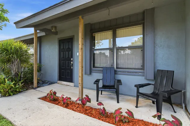  Residence photo 8