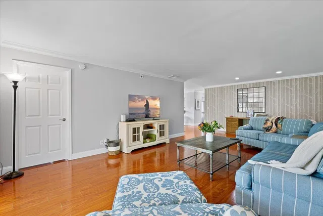 Residence photo 9