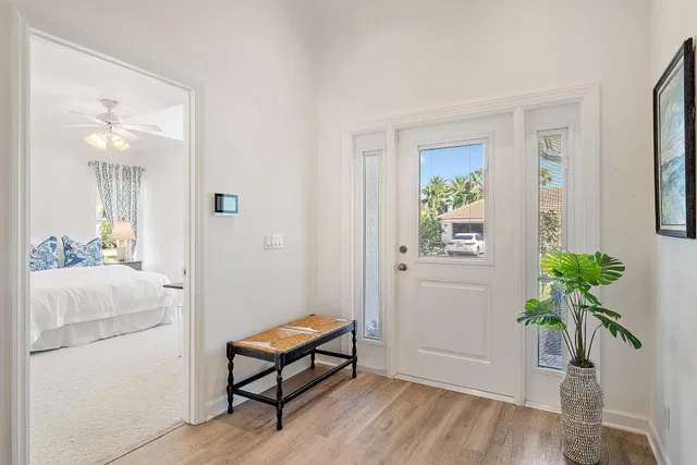 Residence photo 3