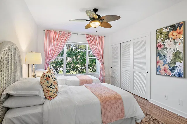Residence photo 14